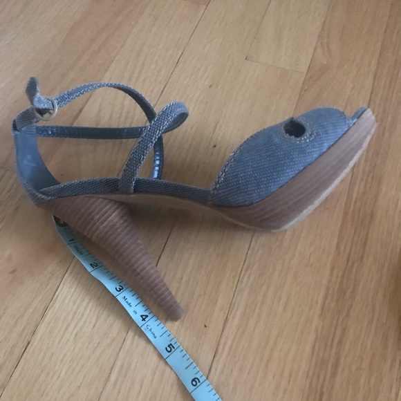 New Miss America Denim Heel - Picture 3 of 6